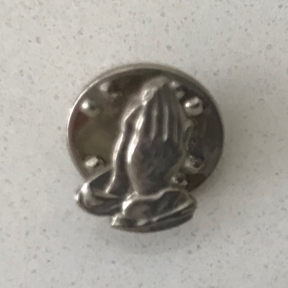 Vintage Praying Prayer Hands Lapel / Hat pin Silver tone Metal